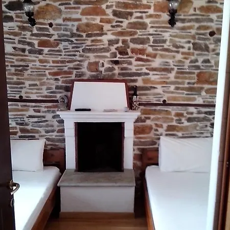 Apartment Paris & Eleni