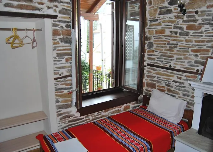 Paris & Eleni Lägenhet Afissos