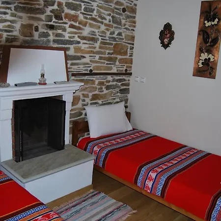 Paris & Eleni Άφησσος